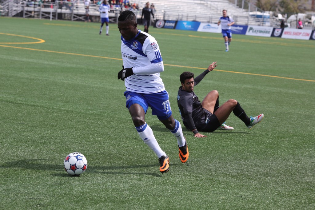 FCE_LanceLaing_DribblingUpField