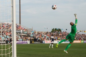 The ball sails past David Sierra (Photo: Minnesota United)